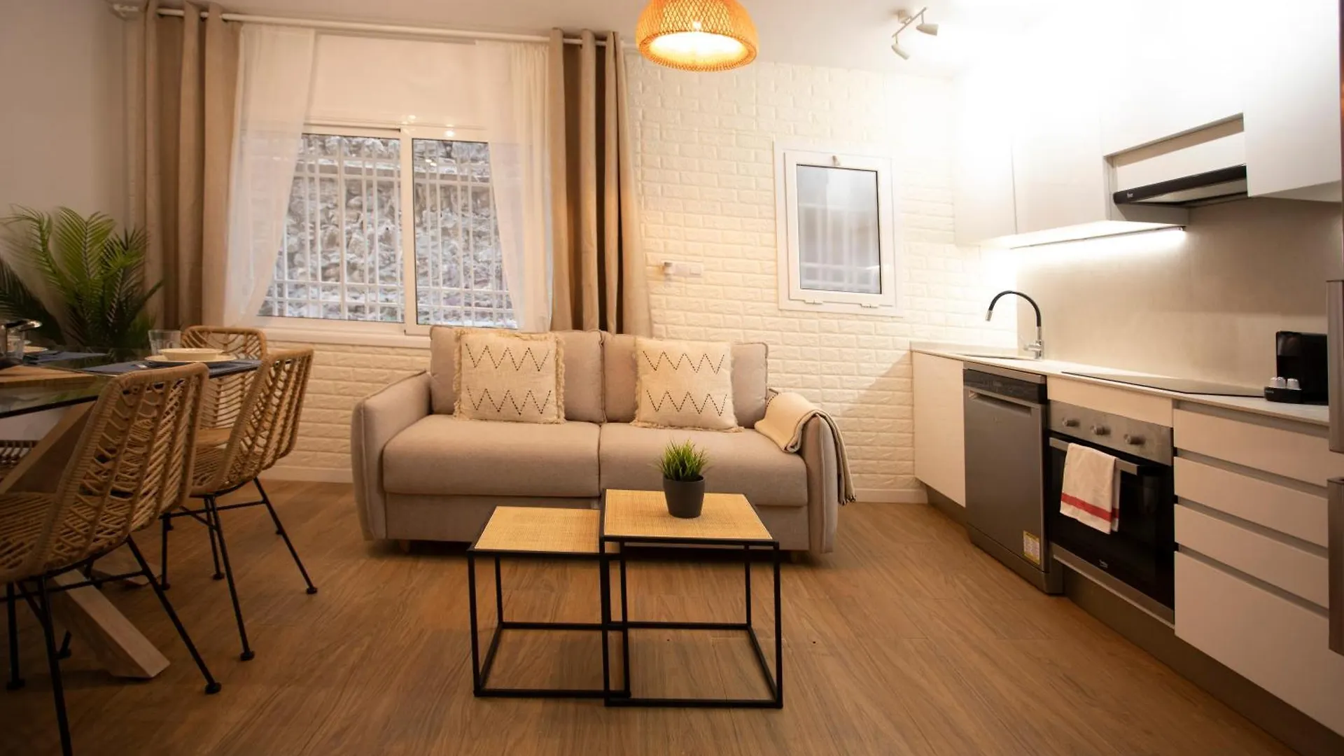 Flateli Portal Nou Apartment Girona