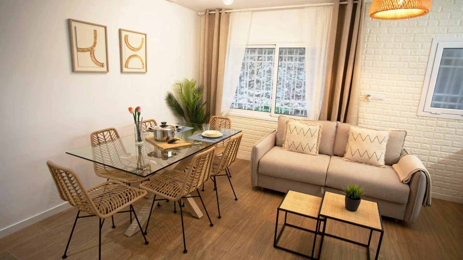 Flateli Portal Nou Apartment Girona
